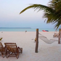 Thinnakara Beach